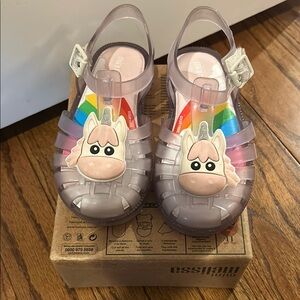 Mini Melissa Clear Unicorn Sandals for Summer Fun